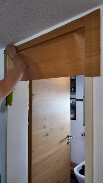 Arbeitsschritte Türrahmen, Raumveredelung, Türfolierung