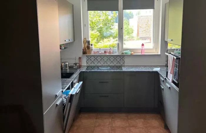 Vorher, Küchenfolierung